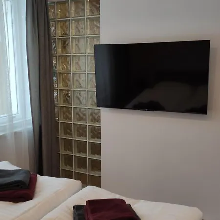 Apartmany U Holubu Na Namesti Roznov pod Radhostem Exterior photo