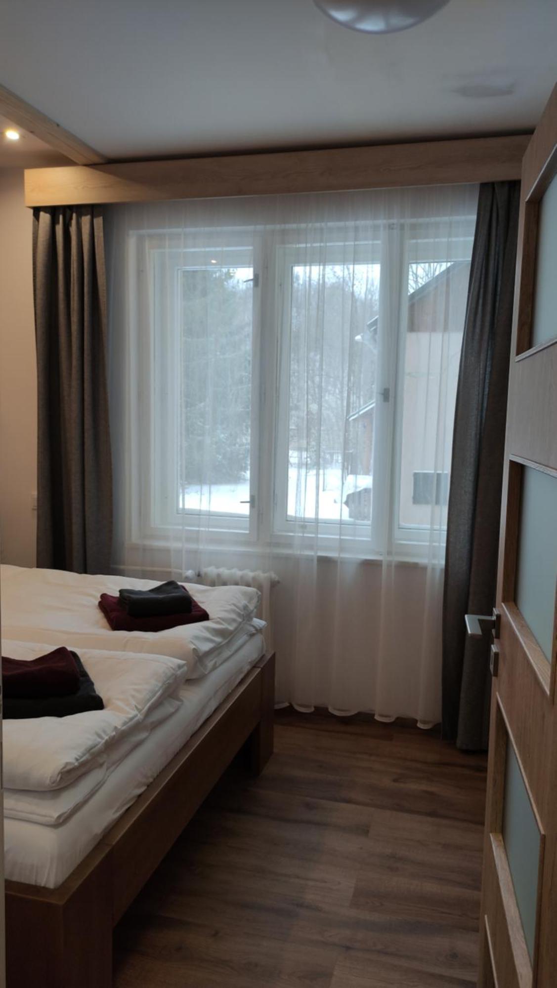 U Holubu Na Namesti Apartment *